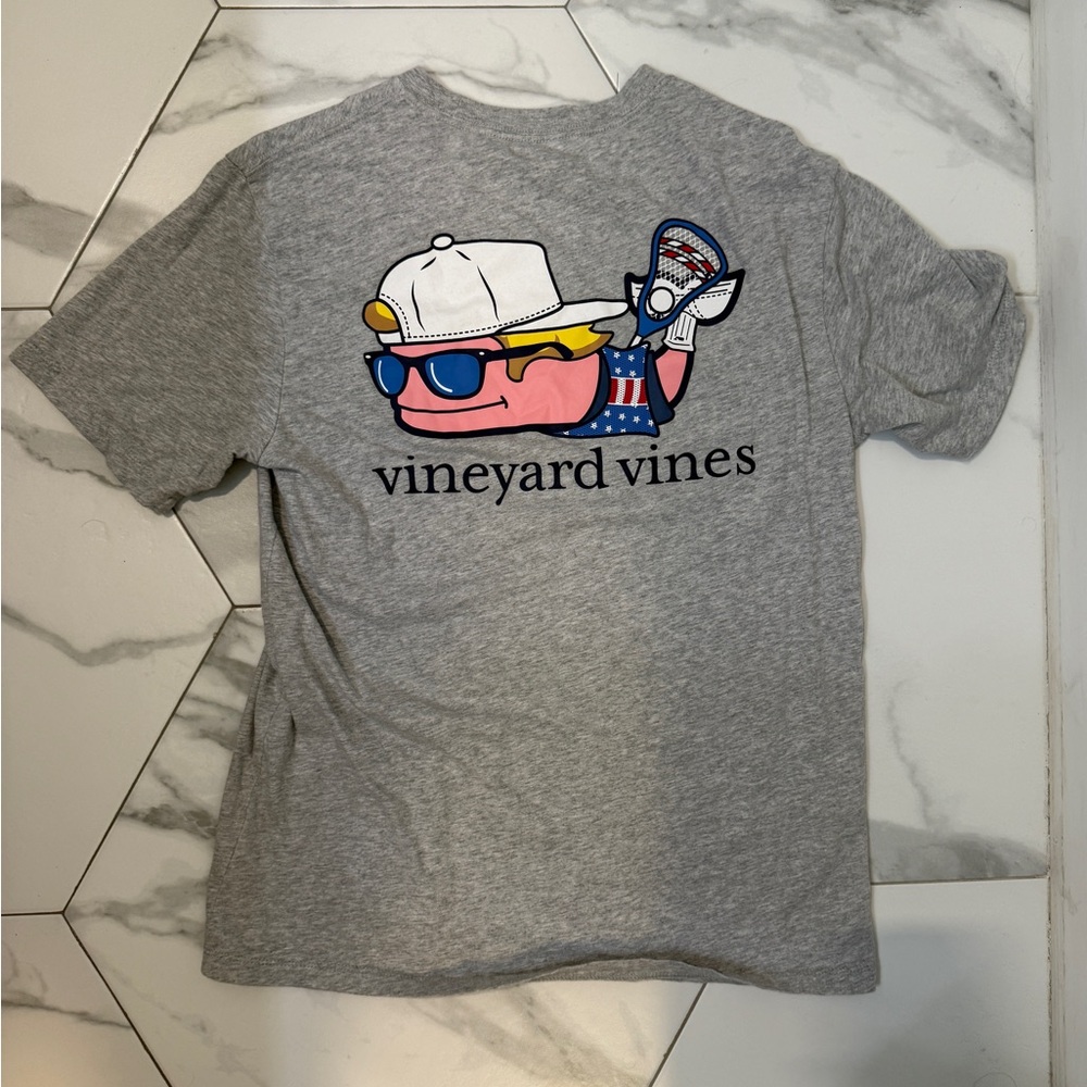 Vineyard Vines Gray Tee with Pink Whale Graphic